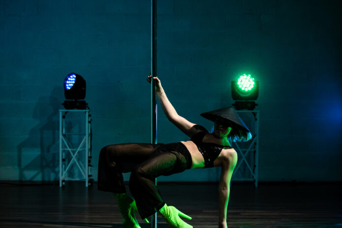 Tribe - Adults - 30 - Daria Green-232029-6490